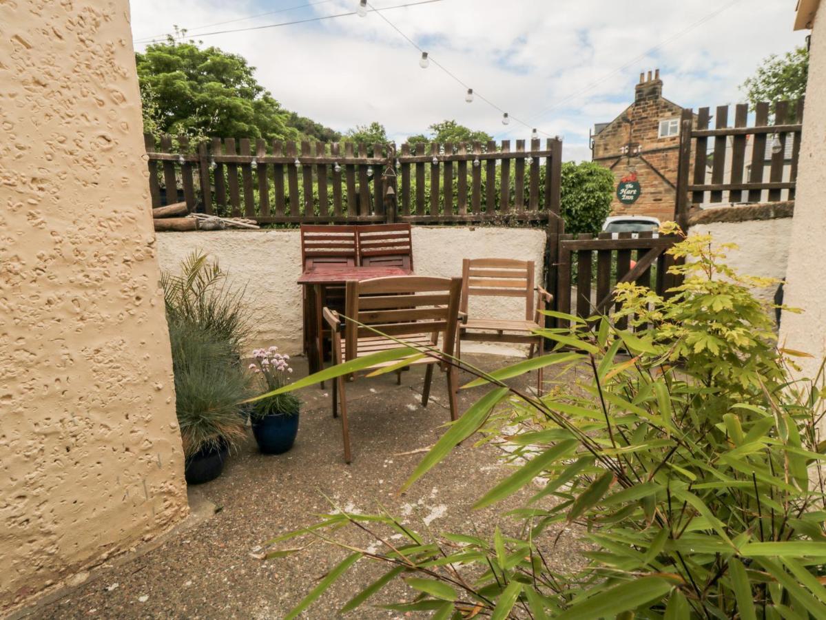 Stonewall Whitby Exterior photo